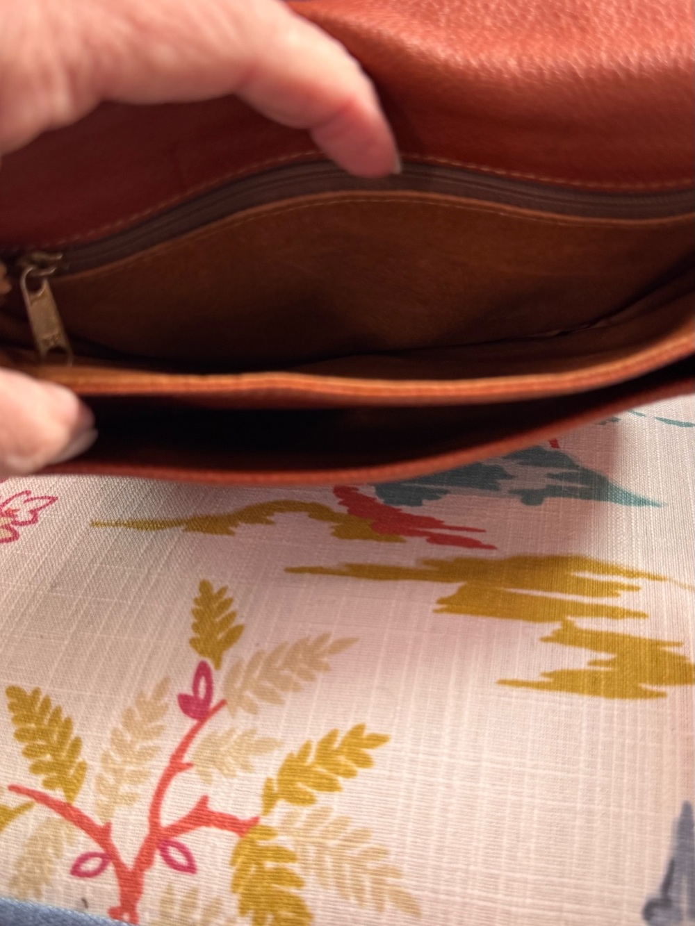 Vintage Longchamp Leather Crossbody Saddle Bag Brown Tan Cognac France EUC - Picture 9 of 12